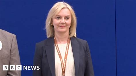 Slow hand claps for Liz Truss as former PM loses seat .